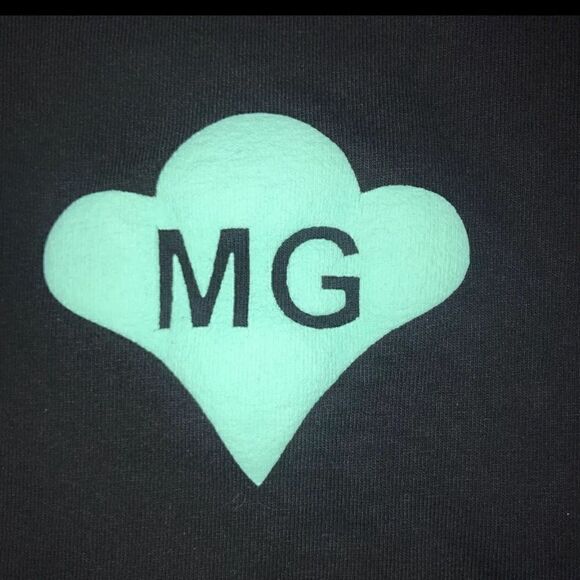 Material Girls Long Sleeved Shirt - Picture 2 of 3